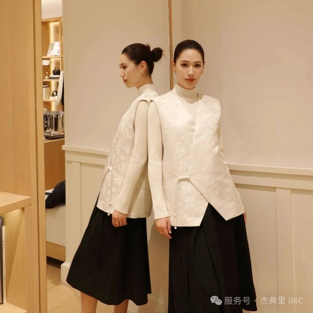 O2O 品效闭环 · 线上种草引流门店